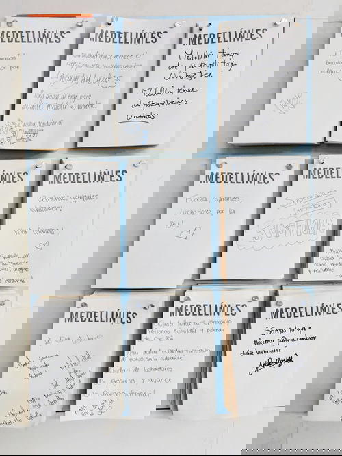 Medellin Es written in Spanish and English on sticky notes at casa la memoria
