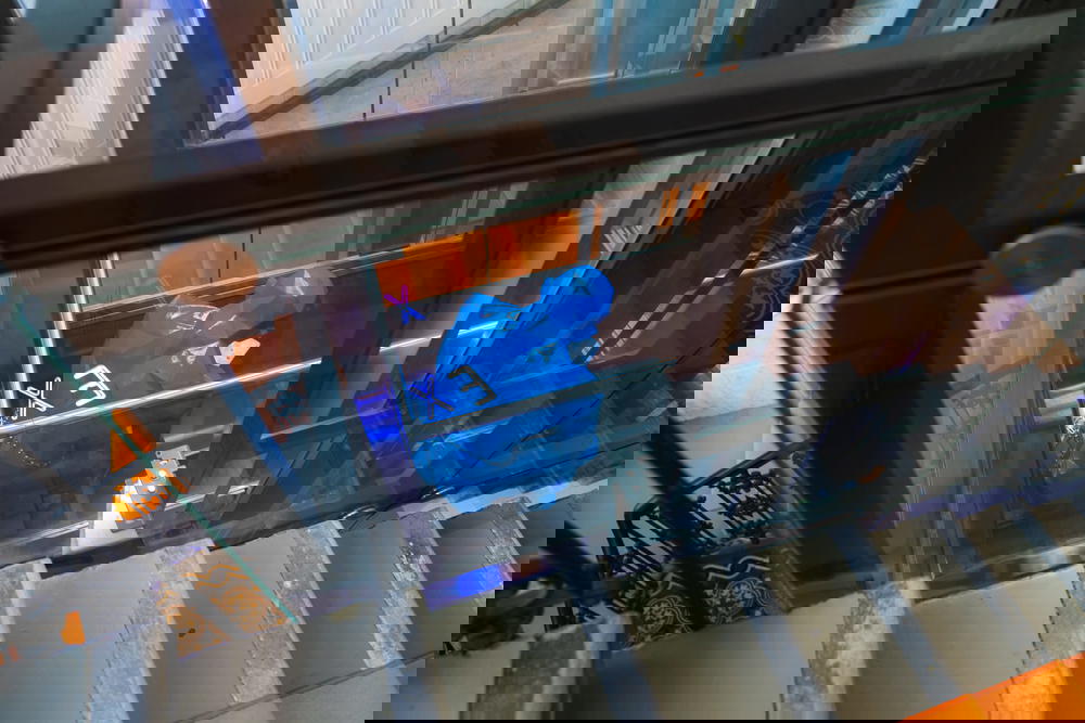 Blue man statue at MeetMe23 in Prague