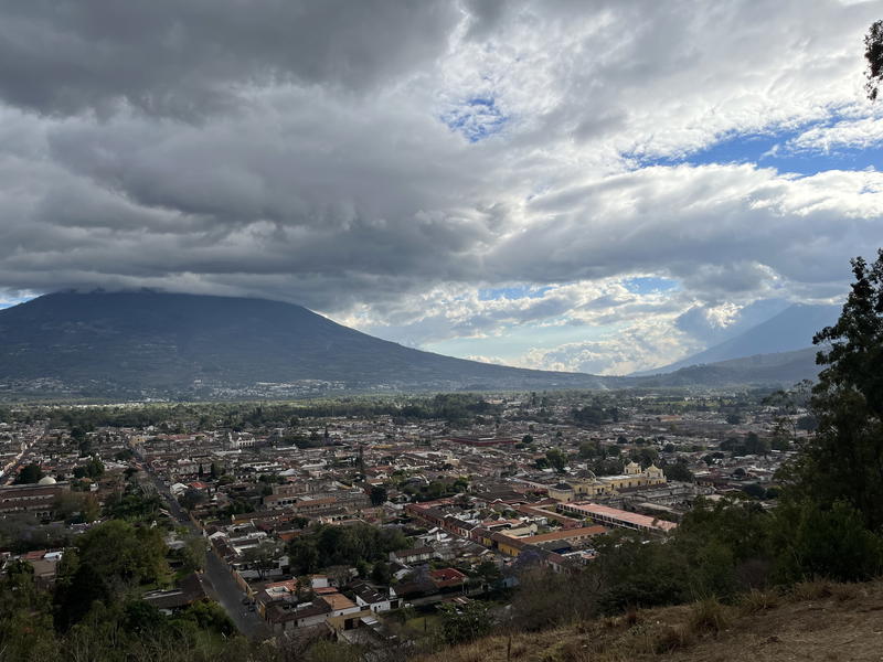 A view of the city of guadalajara from the top of a hill.