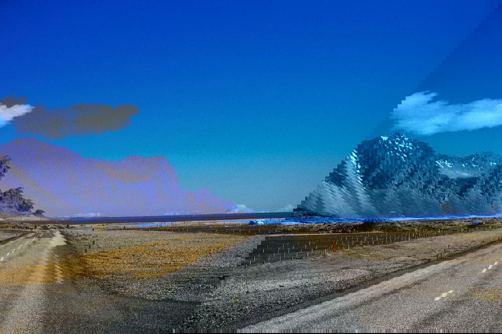 A mountainous road in Iceland.