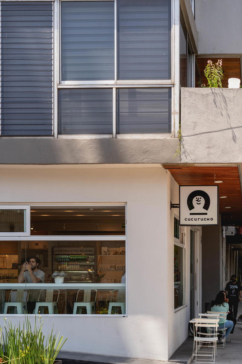 A restaurant in Mexico City with outdoor seating.