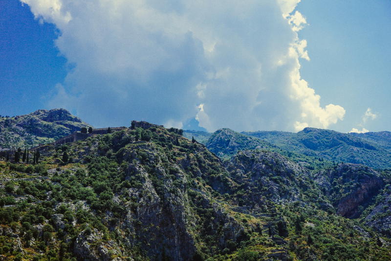 A view of a mountain with a sky background in Budva