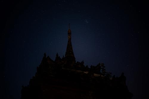 How to take star photos at night pagoda temple Bagan Myanmar Burma