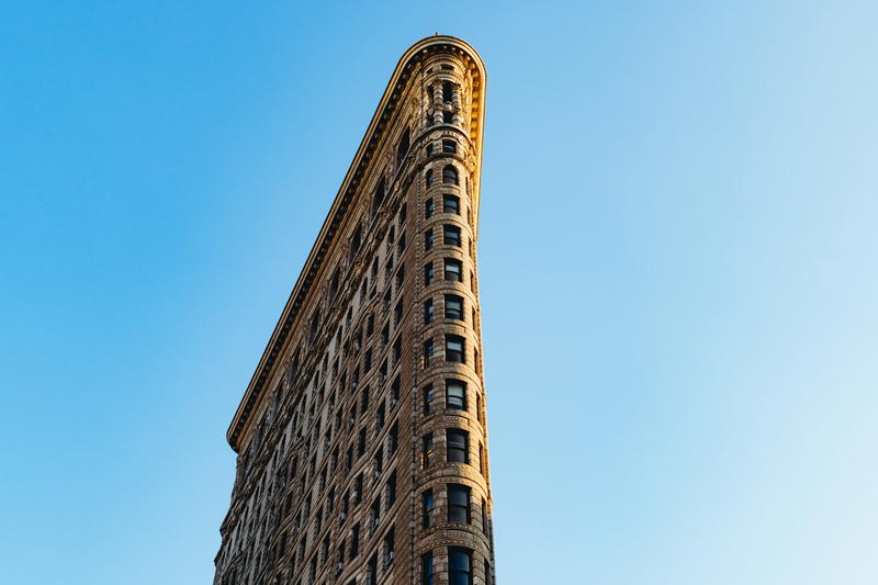 Flatiron building in new york city.