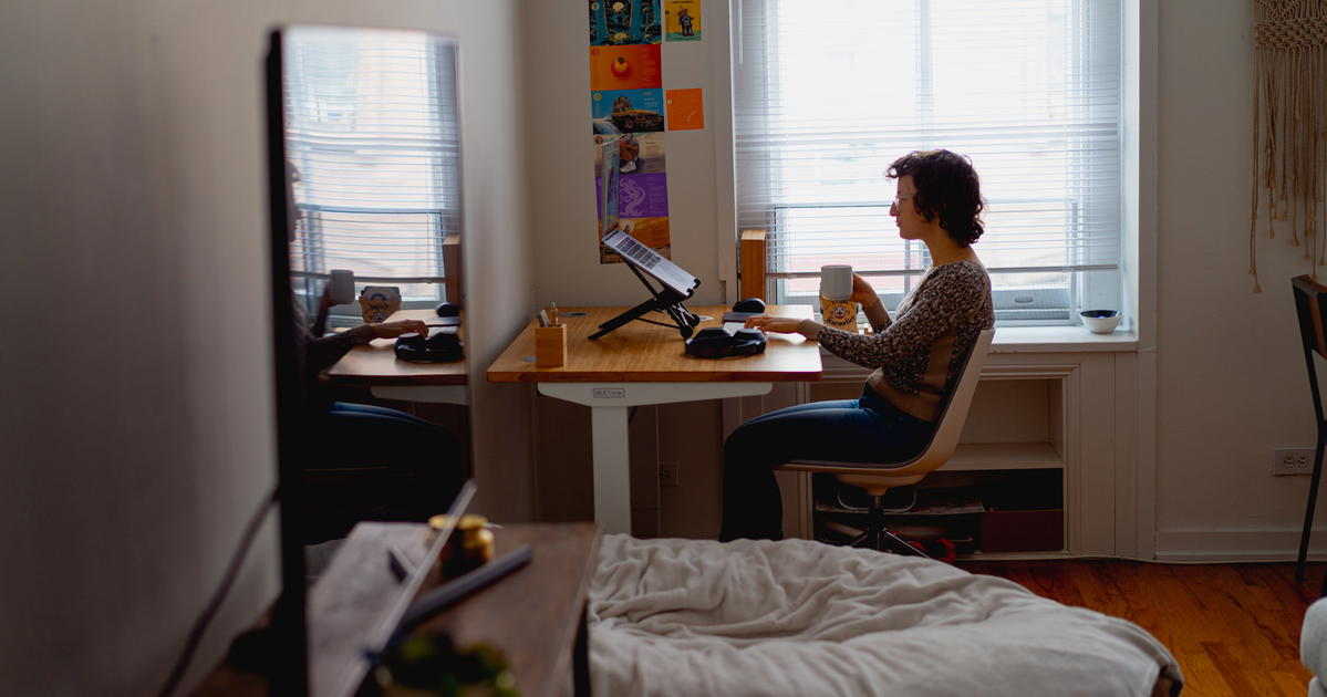 How Many Hours Is Considered Parttime? Is Fulltime Better?