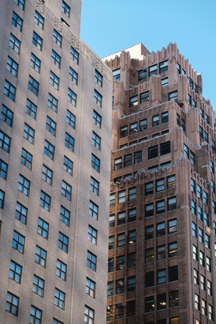 How Many Hours Is Considered Part-time? Is Full-time Better?