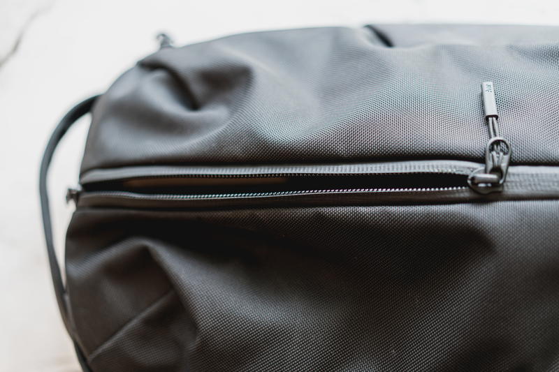 Aer fit pack 3 vertical zipper
