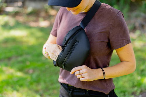 Fanny Pack or Belt Bag? Which Is It? - PurseBop