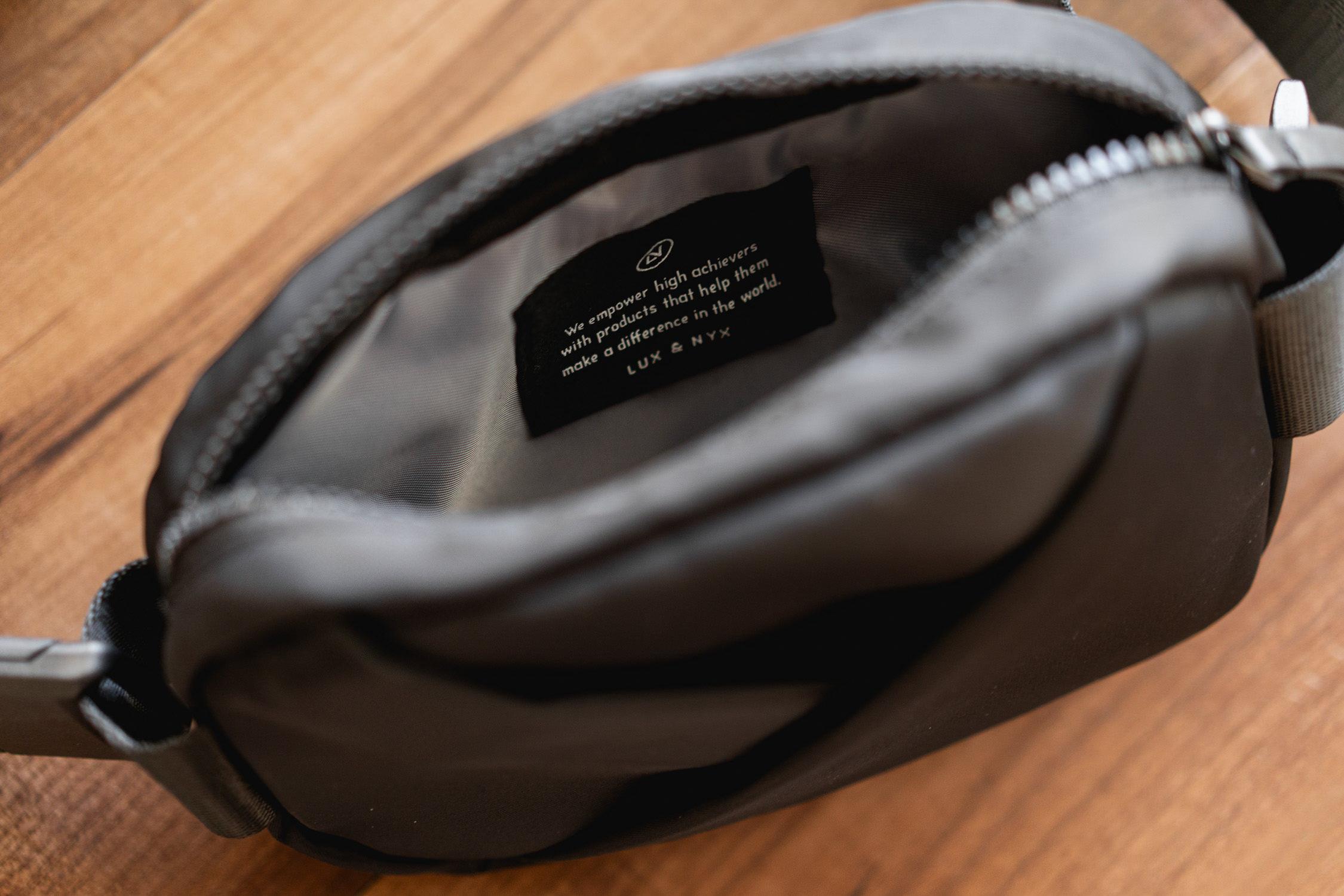 Mini logo belt bag in black - Canada Goose | Mytheresa