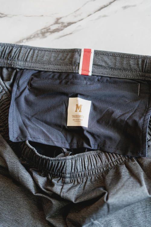 travel jogger pants mens