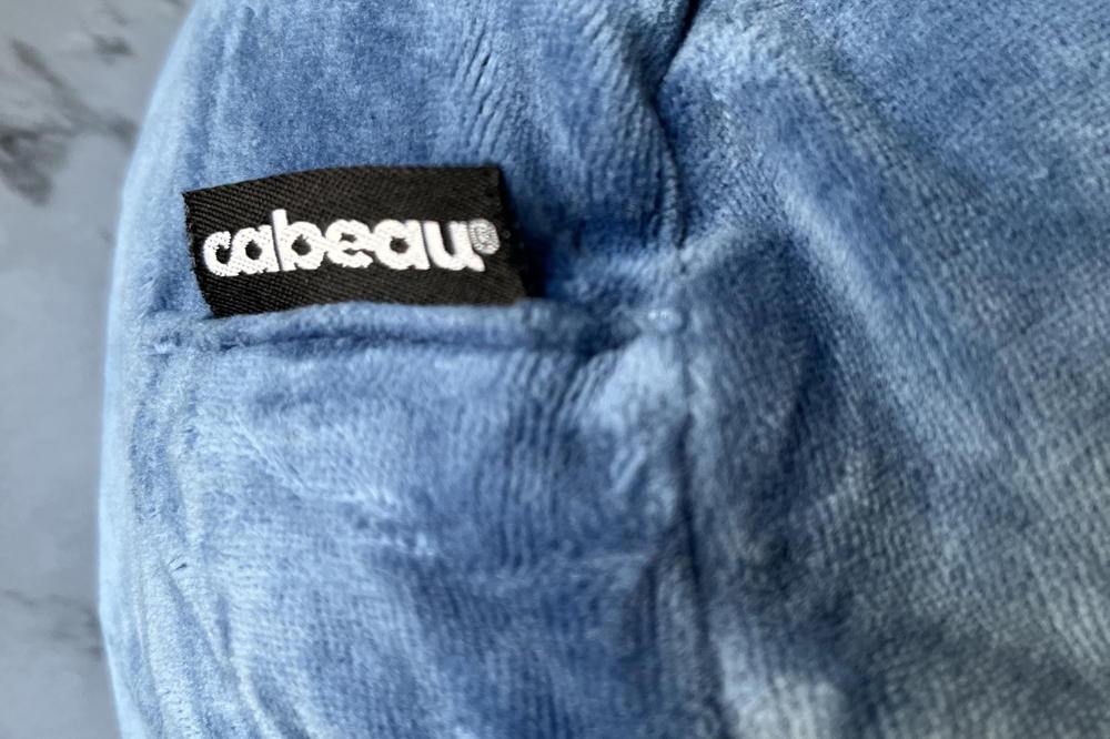 Blue Cabeau travel pullow close up