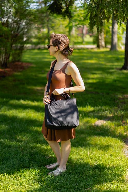 11 Zippered Crossbody Bags for Traveling Women (Lightweight, Too!)
