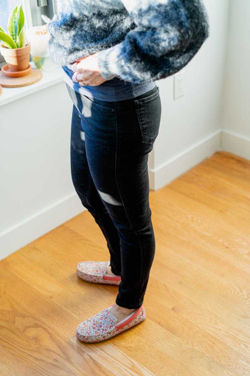 DUER Fireside Denim Review: Cozy Winter Jeans