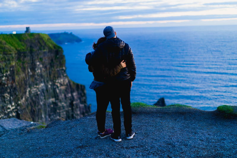 Man and women in ireland. The man is wearing duer performance demim.