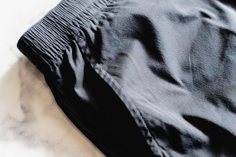 Pocket close up on the women's version of the DUER Weightless Poplin