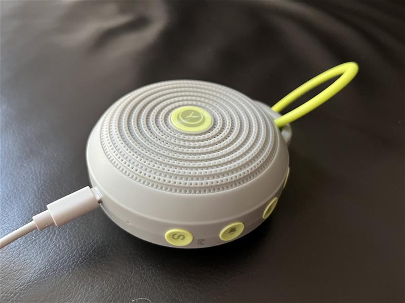 Yogasleep Hushh® Portable White Noise Sound Sleep Sound Machine and Night  Light for Babies, Gray