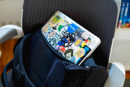 Top Bihn Shadow Guide 23L backpack with 15 inch MacBook Pro