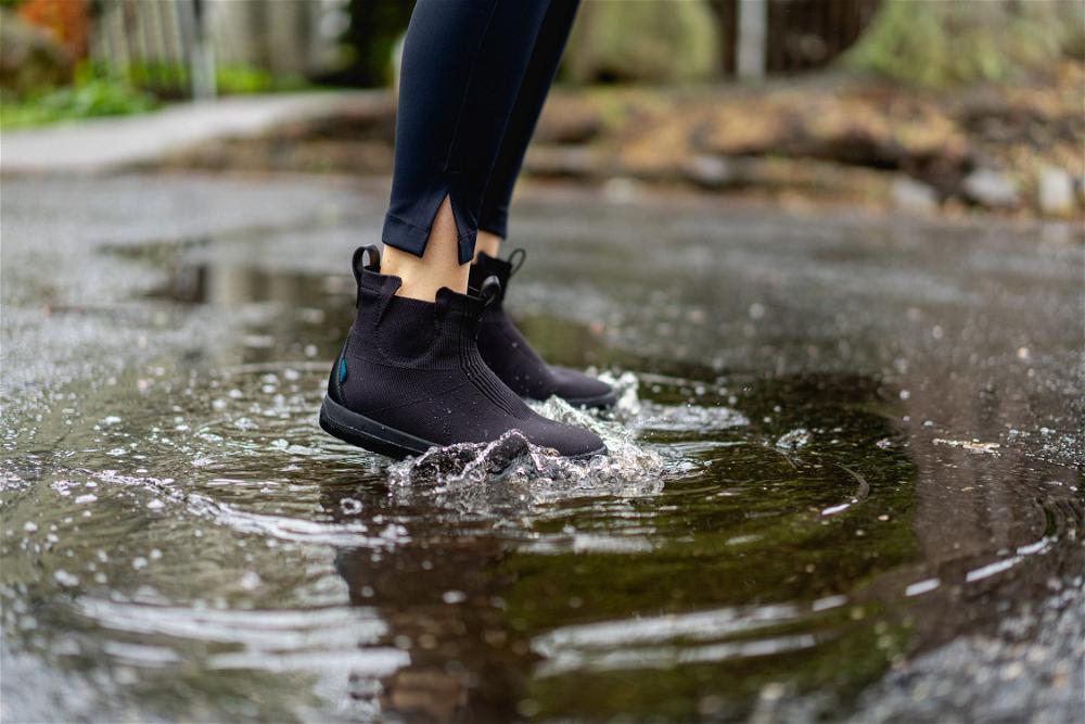 The Complete List of Waterproof Barefoot Shoes for Rain