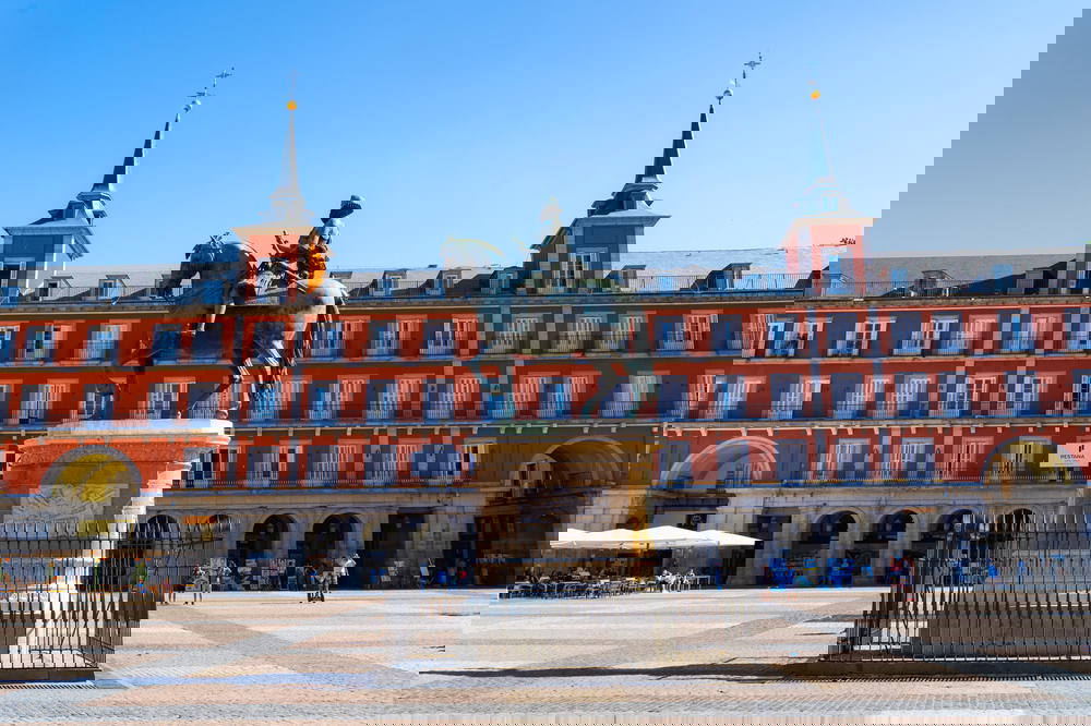 A statue of a man on a horse in Madrid.