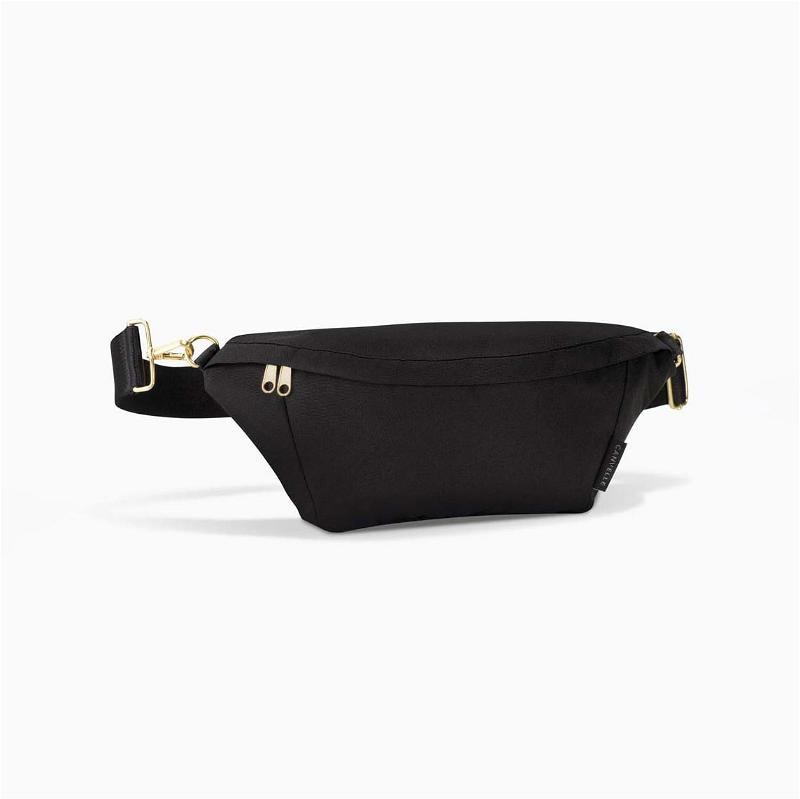 Canvelle fanny pack product photo.