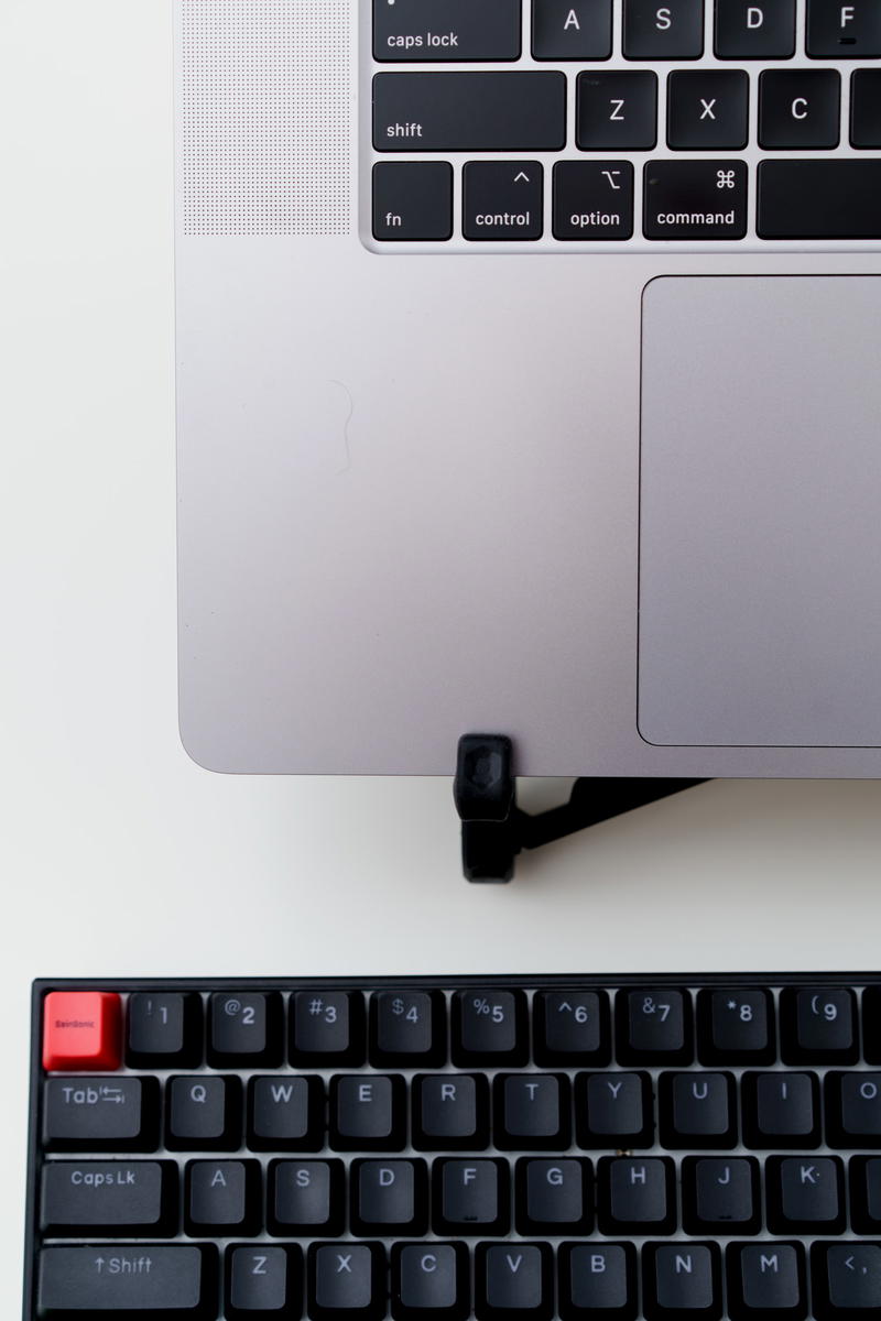 28+ Desk Accessories Perfect for Your Home Office