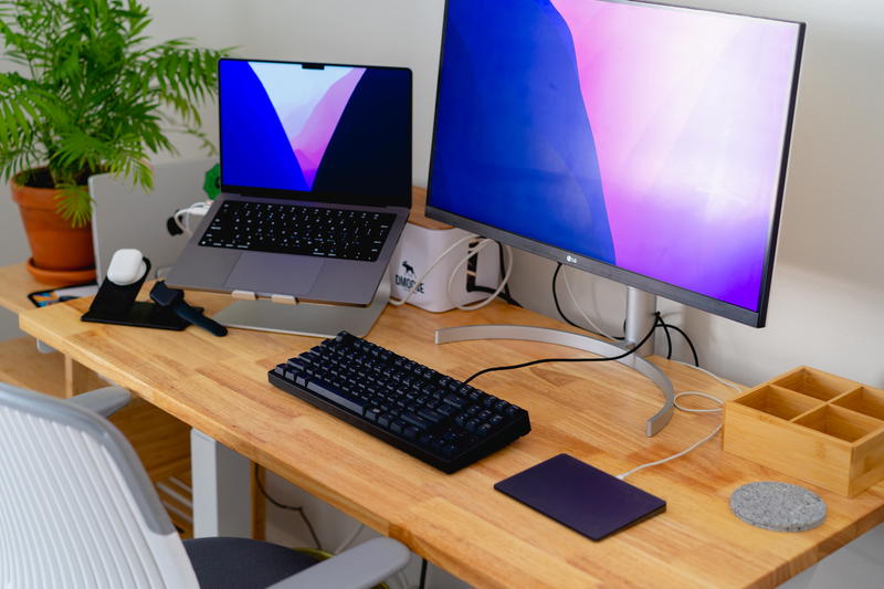 The Flexispot E7 Pro Plus Electric Standing Desk Is Great for Any Home  Office « The Hookup :: Gadget Hacks