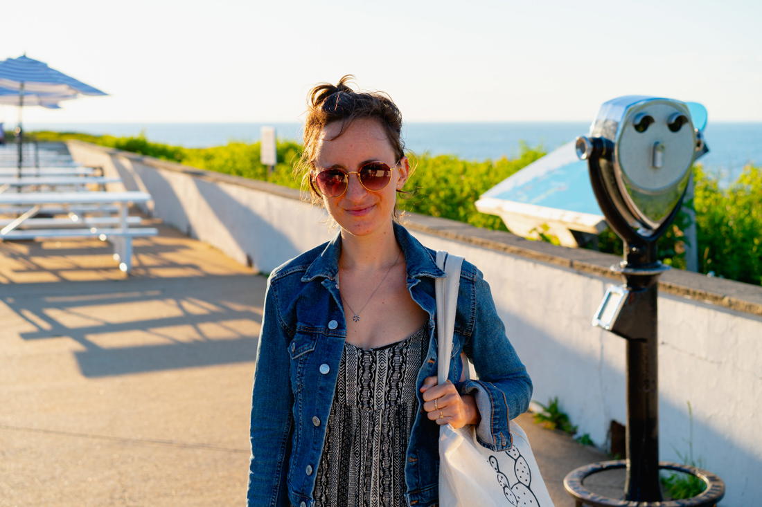 How to Work Remotely While Traveling (19 Pro Tips)