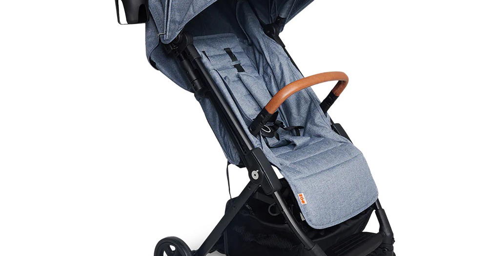 Zoe The Traveler Stroller Review: Lightweight and Easy to Fold