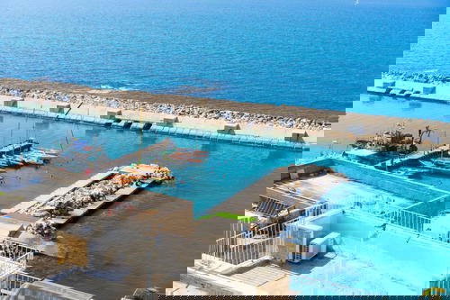 Boat docks in Tel Aviv
