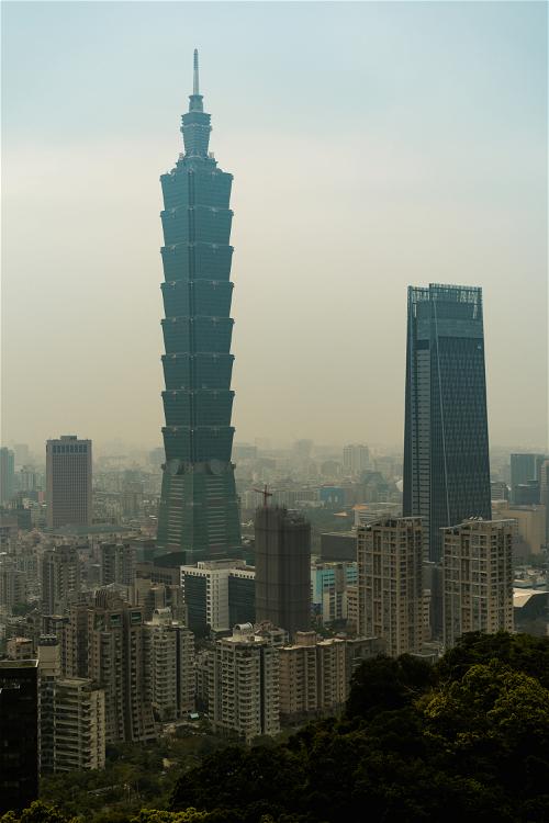 View of Taipei 101 and expanse of the city from Xiangshan hiking trail