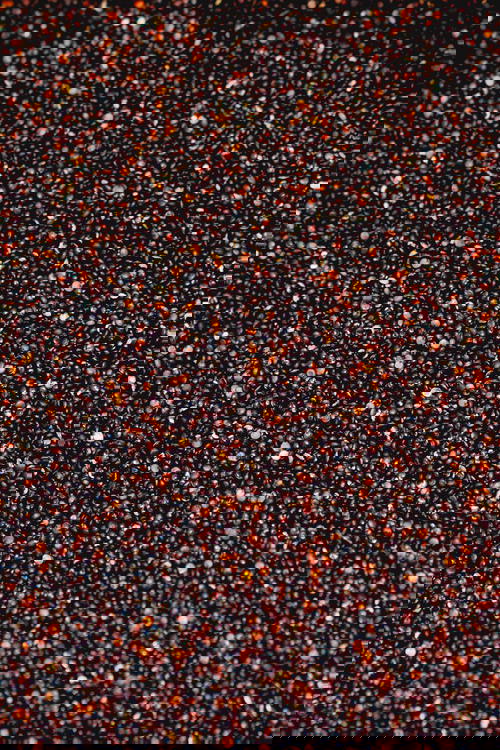 Red quinoa in bulk