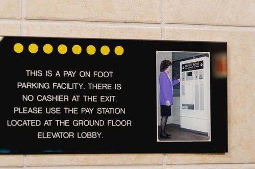 This is a pay on foot parking facility located in Chicago.