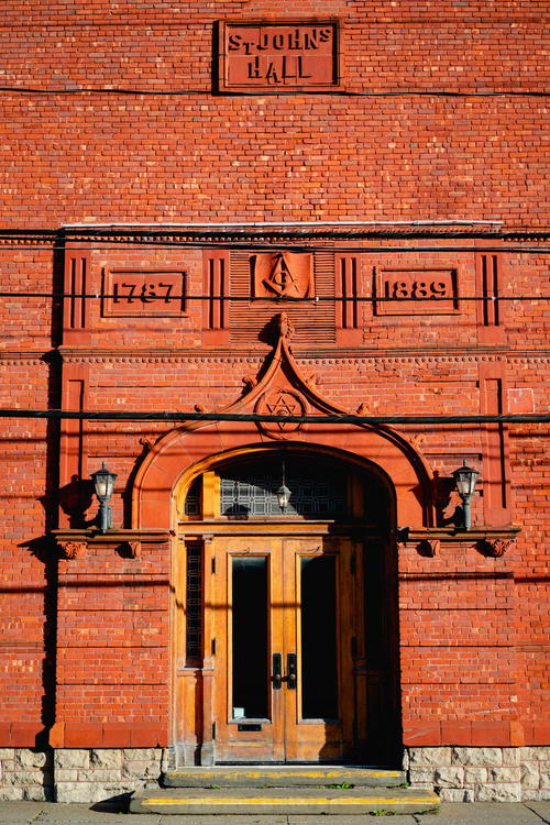 A red brick building in Hudson, New York.